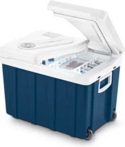 Mobicool MQ40W Thermo-elektrische Koelbox - 39 Liter - 12V / 230V - Blauw 13 Mobicool MQ40W Thermo-elektrische Koelbox - 39 Liter - 12V / 230V - Blauw -Winkel Voor Kampeerartikelen 1018x1200 1