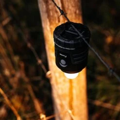 Favour L1061 Camping Lamp LED, 875 Lumen, IP64, Waterdicht, Draagbare Kampeerlamp, Tentlamp, Schokbestendig, 4 Verschillende Lichtmodi Incl Kaarslicht-modus, Afneembaar Deksel, Handig & Compact Formaat -Winkel Voor Kampeerartikelen 1200x1200 1402