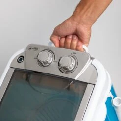 BluMill Mini Wasmachine - Met Centrifuge - Compact - Camping Wasmachine - Duurzame Keuze 21 BluMill Mini Wasmachine - Met Centrifuge - Compact - Camping Wasmachine - Duurzame Keuze -Winkel Voor Kampeerartikelen 1200x1200 1539