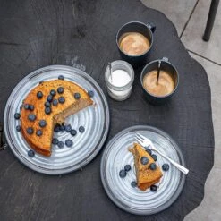 Travellife Jávea Serviesset - 16-delig - Donkergrijs -Winkel Voor Kampeerartikelen 1200x1200 1733