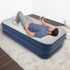 LifeGoods Luchtbed - 1 Persoons - Met Ingebouwde Pomp - Incl. Draagtas En Reparatiekit 18 LifeGoods Luchtbed - 1 Persoons - Met Ingebouwde Pomp - Incl. Draagtas En Reparatiekit -Winkel Voor Kampeerartikelen 1200x1200 2006