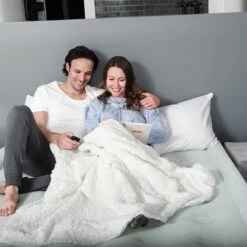 Bestway - Luchtbed AlwayzAire Queen -Winkel Voor Kampeerartikelen 1200x1200 2042