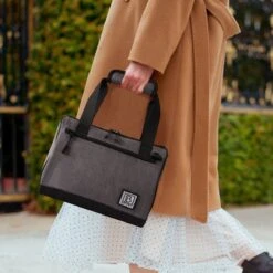 Brisby 4 Laags Geïsoleerde Koeltas - Lunchtas 10 Liter - Donkergrijs -Winkel Voor Kampeerartikelen 1200x1200 646