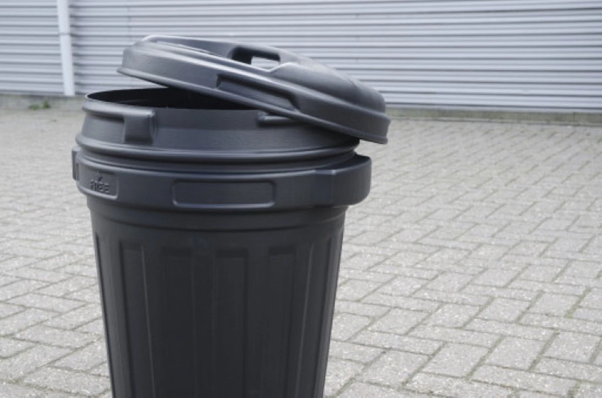 Excellent Voerton Met Draaisluiting - Voer- En Bewaarton - 70L - Zwart 5 Excellent Voerton Met Draaisluiting - Voer- En Bewaarton - 70L - Zwart - Afbeelding 3