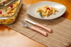 Di Solle Inova D - 6 Persoons Bestekset - Handige Opbergbak Met Raspdeksel - 26 Delig - Baby Pink -Winkel Voor Kampeerartikelen 1200x800 203