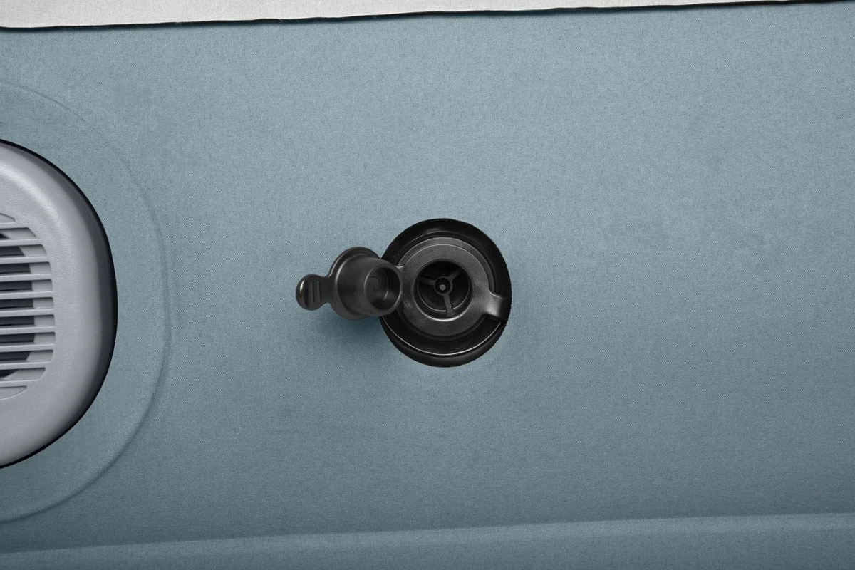 Bestway Luchtbed - 2 Personen - PVC/Polyester - Ingebouwde Oplaadbare Pomp - Fortech™ Materiaal - I-Beam Constructie - Ingebouwd Kussen 5 Bestway Luchtbed - 2 Personen - PVC/Polyester - Ingebouwde Oplaadbare Pomp - Fortech™ Materiaal - I-Beam Constructie - Ingebouwd Kussen - Afbeelding 3