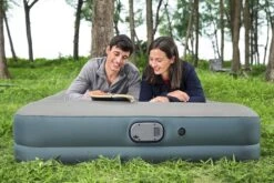 Bestway Luchtbed - 2 Personen - PVC/Polyester - Ingebouwde Oplaadbare Pomp - Fortech™ Materiaal - I-Beam Constructie - Ingebouwd Kussen 32 Bestway Luchtbed - 2 Personen - PVC/Polyester - Ingebouwde Oplaadbare Pomp - Fortech™ Materiaal - I-Beam Constructie - Ingebouwd Kussen -Winkel Voor Kampeerartikelen 1200x800 264