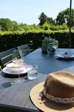 ERRO Vouwtafel - Houtlook - 180x74cm - Zwart -Winkel Voor Kampeerartikelen 800x1200 5