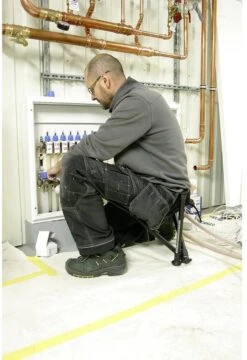 Walkstool - 3-Poots Krukje - Comfort 55 Cm - Verstelbaar - Zwart -Winkel Voor Kampeerartikelen 824x1200 1