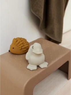 Liewood Ulla Opstapje / Kruk Antislip - Oat -Winkel Voor Kampeerartikelen 902x1200 2